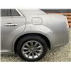 Image 25 : C6G --  2014 CHRYSLER 300C , Grey, 129737 KM