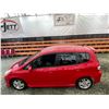 Image 25 : D2-- 2007 HONDA FIT, RED, 220,667KMS