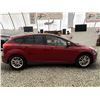 Image 11 : C6J --  2016 FORD FOCUS SE , Red, 126553 KM