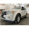 Image 3 : A8 --  2009 FORD ESCAPE XLT AWD, White, 259845 KM