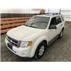 Image 5 : A8 --  2009 FORD ESCAPE XLT AWD, White, 259845 KM