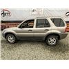 Image 23 : 0Q --  2001 FORD ESCAPE XLT 4X4 , Silver, 54149 KM  "NO RESERVE" CHARITY