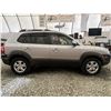 Image 11 : 0O --  2007 HYUNDAI TUCSON GL AWD , Grey, 183850 KM  "NO RESERVE" CHARITY