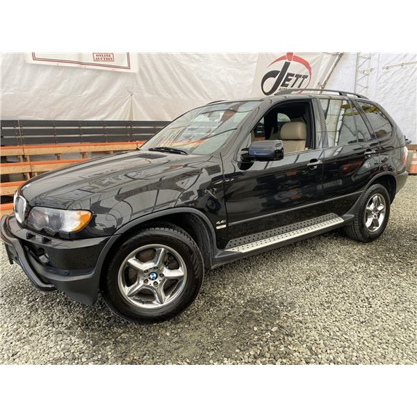 0P --  2001 BMW X5 4.4I AWD , Black, 95310 KM "NO RESERVE"