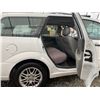 Image 43 : 0S --  2005 FORD FOCUS ZXW, White, 147101 KM, "No Reserve"  Charity