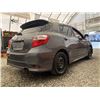 Image 14 : 0U --  2011 TOYOTA MATRIX XRS, Grey, 216627 KM "NO RESERVE"