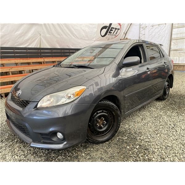0U --  2011 TOYOTA MATRIX XRS, Grey, 216627 KM "NO RESERVE"