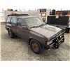 Image 10 : F6H --  1991 NISSAN PATHFINDER 4X4, Brown, 202039 KM