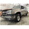 Image 2 : G1 --  2003 CHEVROLET SILVERADO 1500 HEAVY DUTY CREW CAB 4X4, Grey, 242,331 KM