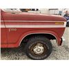 Image 29 : 0ZK --  1985 FORD F150 , Red, 127,834 KM "NO RESERVE"