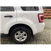 Image 25 : C4 --  2008 FORD ESCAPE HYBRID AWD, White, 177691 KM