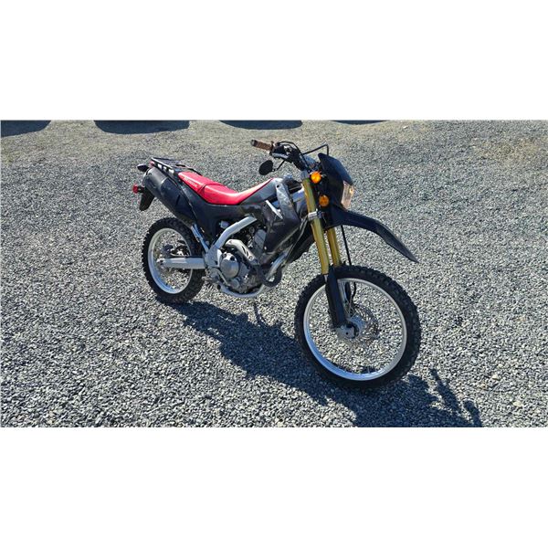 339 -- 2017 HONDA CRF250L STREET LEGAL DIRT BIKE