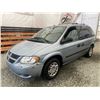 Image 3 : A12H --  2005 DODGE CARAVAN SE, BLUE, 226592 KM