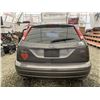 Image 18 : A12J --  2004 FORD FOCUS ZX5, Grey, 227468 KM