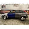 Image 23 : A12J --  2004 FORD FOCUS ZX5, Grey, 227468 KM