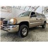 Image 2 : F6P --  2004 GMC SIERRA 2500 DIESEL HEAVY DUTY 4X4, Brown, 203716 KM