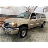 Image 3 : F6P --  2004 GMC SIERRA 2500 DIESEL HEAVY DUTY 4X4, Brown, 203716 KM