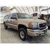 Image 9 : F6P --  2004 GMC SIERRA 2500 DIESEL HEAVY DUTY 4X4, Brown, 203716 KM