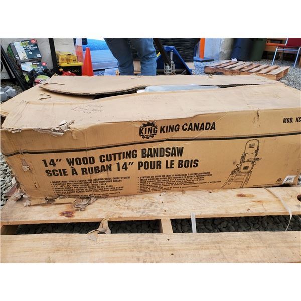 King Industrial 14" Wood Bandsaw (Missing Lower Blade Guide)
