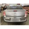 Image 18 : C6G --  2014 CHRYSLER 300C , Grey, 129737 KM