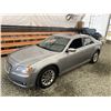Image 4 : C6G --  2014 CHRYSLER 300C , Grey, 129737 KM