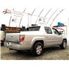 Image 16 : E4 --  2008 HONDA RIDGELINE RTS PICKUP, Silver, 112191 MILES