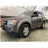 Image 2 : B2 --  2011 FORD ESCAPE XLT , Grey, 171755 KM