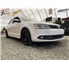 Image 8 : A10 --  2011 VW JETTA SE , White, 299390 KM   "NO RESERVE"