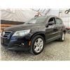 Image 2 : B1 --  2010 VW TIGUAN SE AWD , Black, 197,461 KM