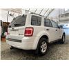Image 14 : C6 --  2008 FORD ESCAPE HYBRID AWD, White, 177691 KM