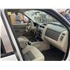 Image 37 : C6 --  2008 FORD ESCAPE HYBRID AWD, White, 177691 KM