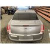 Image 19 : C6G --  2014 CHRYSLER 300C , Grey, 129737 KM