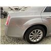 Image 31 : C6G --  2014 CHRYSLER 300C , Grey, 129737 KM