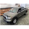 Image 4 : C6O --  2007 TOYOTA TUNDRA CREWMAX SR5 4X4, Brown, 283093 KM