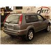 Image 15 : D6 --  2006 NISSAN X-TRAIL XE AWD, Silver, 207503 KM