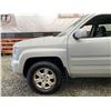 Image 30 : E4 --  2008 HONDA RIDGELINE RTS PICKUP, Silver, 112191 MILES
