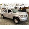Image 9 : E4 --  2008 HONDA RIDGELINE RTS PICKUP, Silver, 112191 MILES