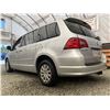 Image 20 : F6B --  2009 VW ROUTAN SE, Silver, 227282 KM