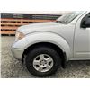 Image 27 : F6D --  2007 NISSAN FRONTIER CREW CAB LE 4X4, Grey, 214548 KM