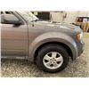 Image 29 : B2 --  2011 FORD ESCAPE XLT , AWD,  Grey, 171755 KM