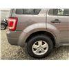 Image 31 : B2 --  2011 FORD ESCAPE XLT , AWD,  Grey, 171755 KM