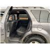 Image 45 : B2 --  2011 FORD ESCAPE XLT , AWD,  Grey, 171755 KM