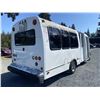 Image 14 : 0B -- 1996 CHAMPION BUS, WHITE, 382,236 KMS "NO RESERVE"