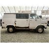 Image 10 : A9 --  1984 GMC VANDURA G1500, White, 247,662 Kms "NO RESERVE"