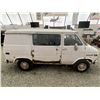 Image 12 : A9 --  1984 GMC VANDURA G1500, White, 247,662 Kms "NO RESERVE"