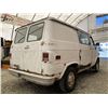 Image 13 : A9 --  1984 GMC VANDURA G1500, White, 247,662 Kms "NO RESERVE"