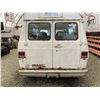Image 17 : A9 --  1984 GMC VANDURA G1500, White, 247,662 Kms "NO RESERVE"