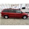 Image 11 : A7 --  2002 DODGE GRAND CARAVAN SPORT, Red, 185,323 KM