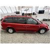 Image 12 : A7 --  2002 DODGE GRAND CARAVAN SPORT, Red, 185,323 KM