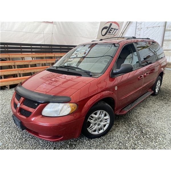 A7 --  2002 DODGE GRAND CARAVAN SPORT, Red, 185,323 KM
